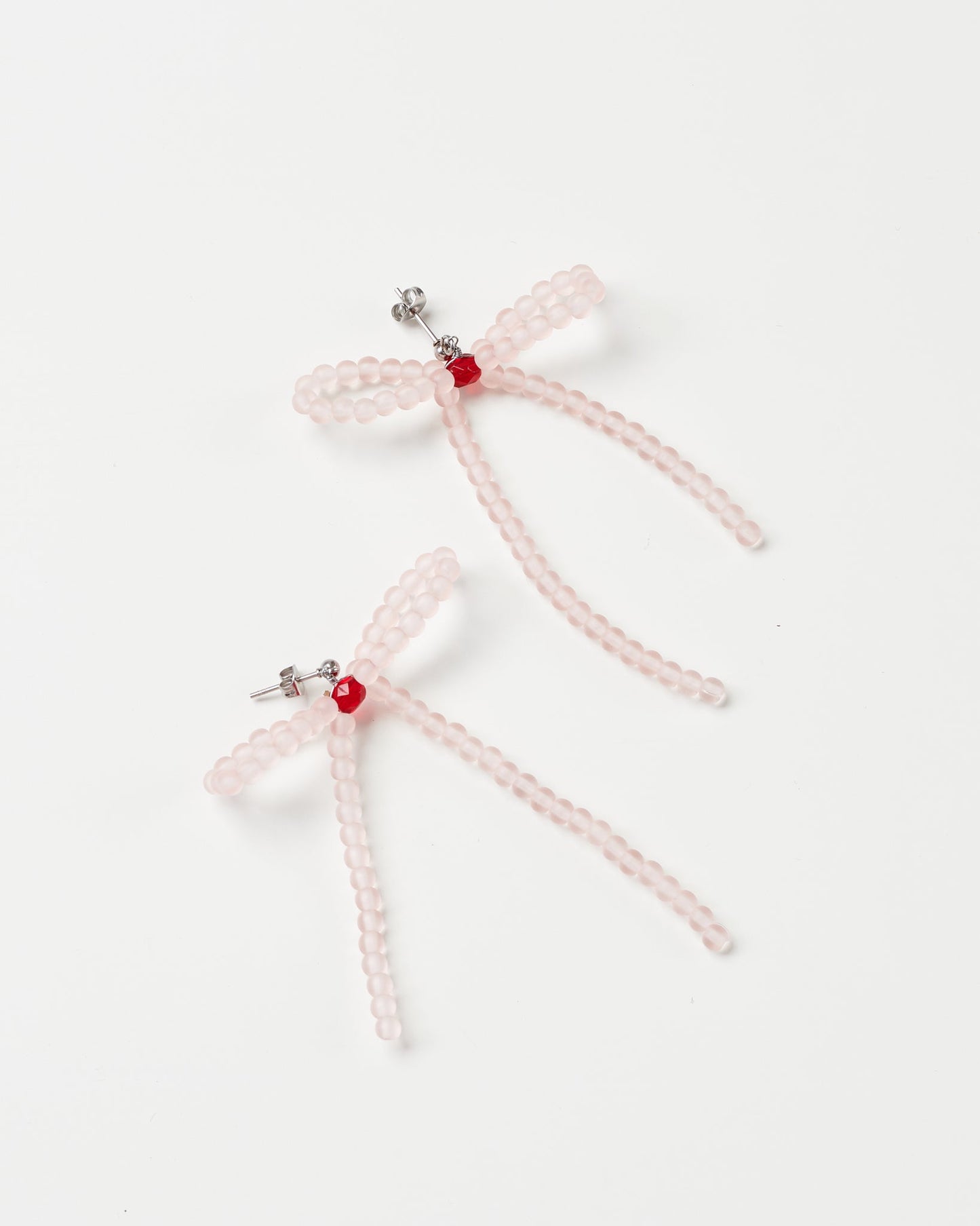 Bow earrings