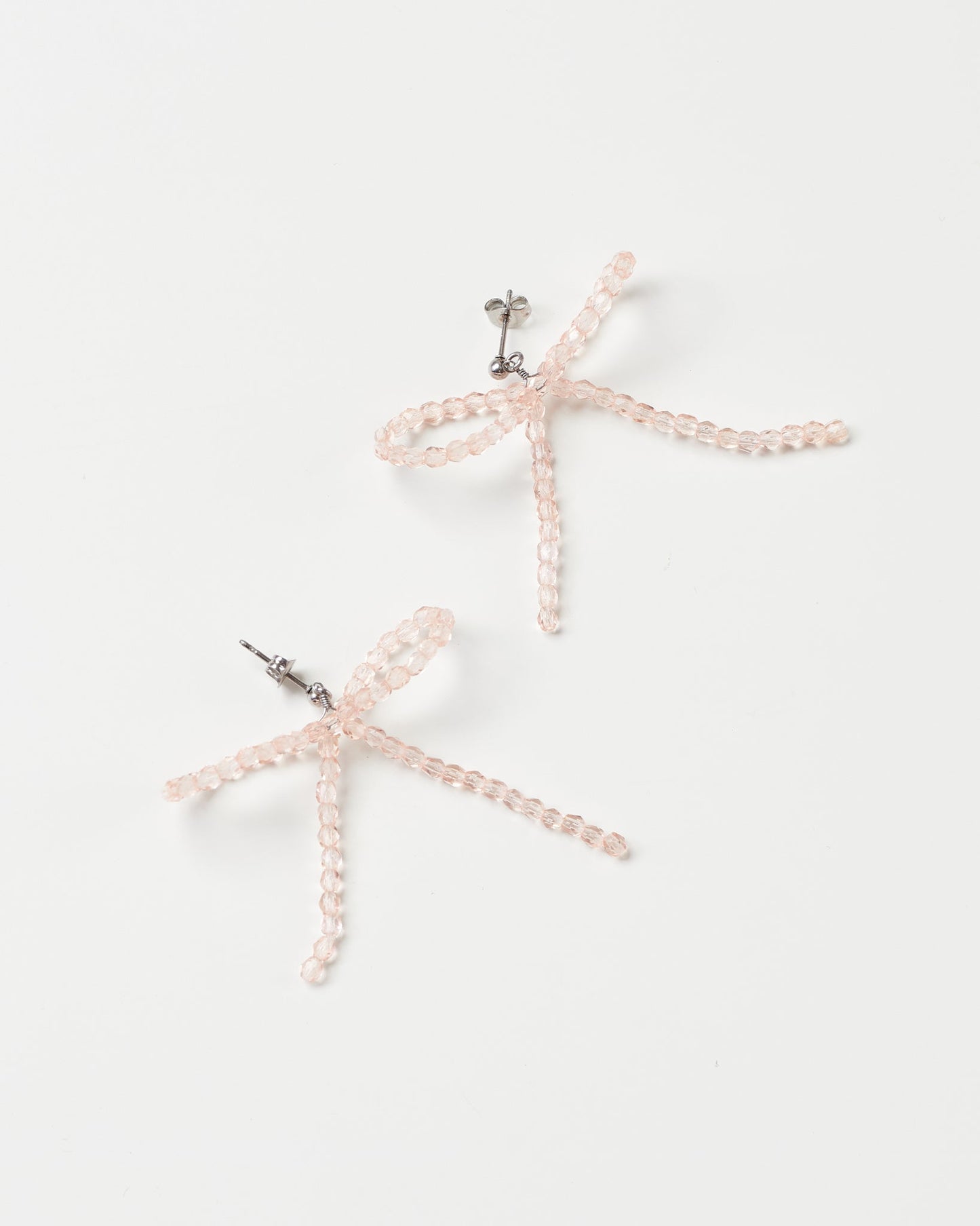 Bow earrings