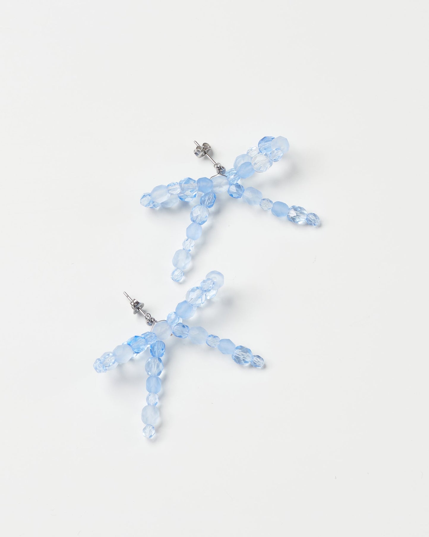 Bow earrings