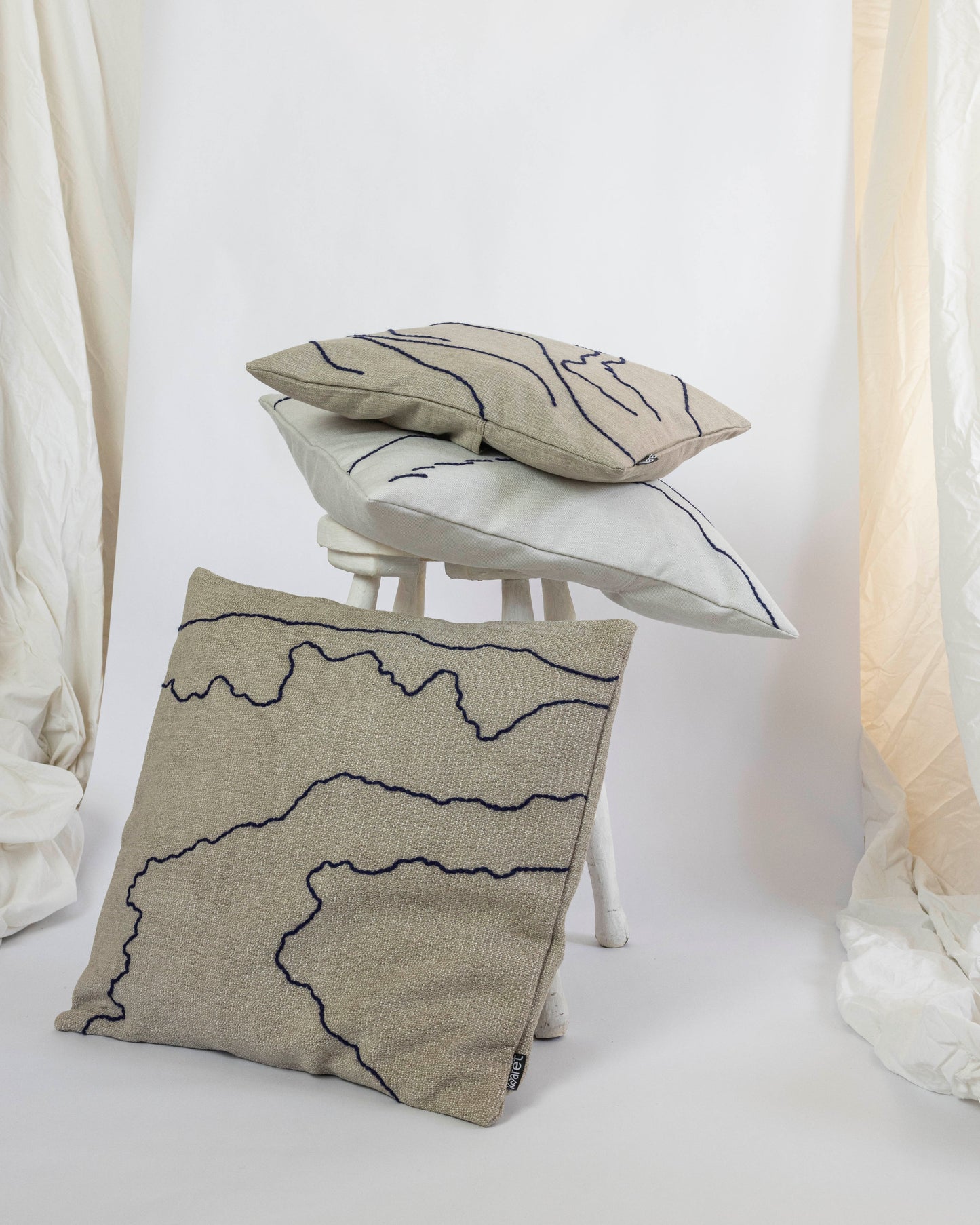 Springs – Hand-embroidered Pillowcase (more colors)