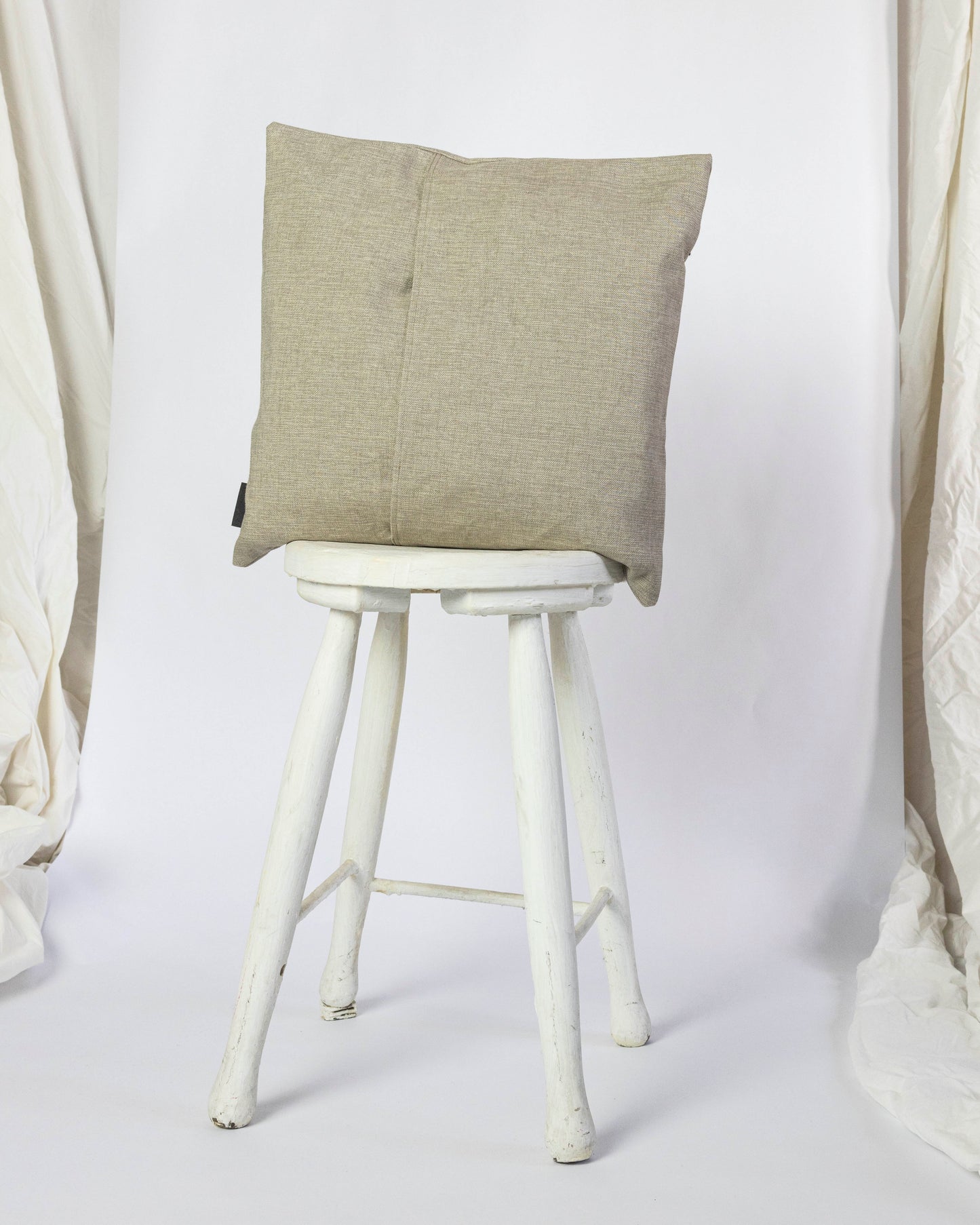 View – Hand-embroidered Pillowcase (more colors)