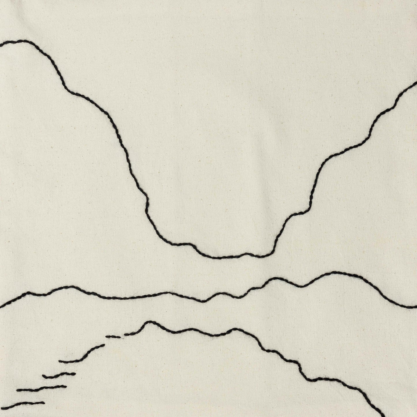 Lake – Hand-embroidered Pillowcase (more colors)