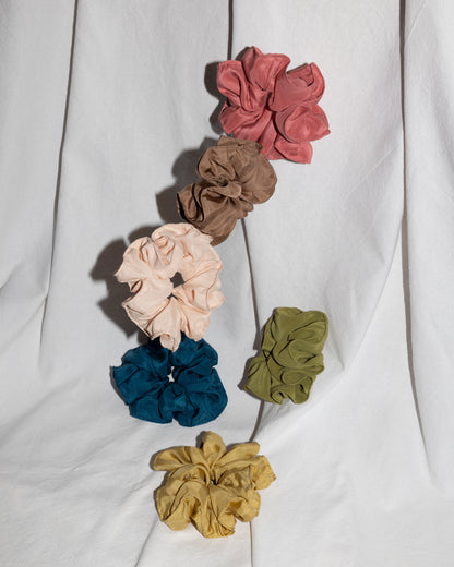 Silk Scrunchie Large