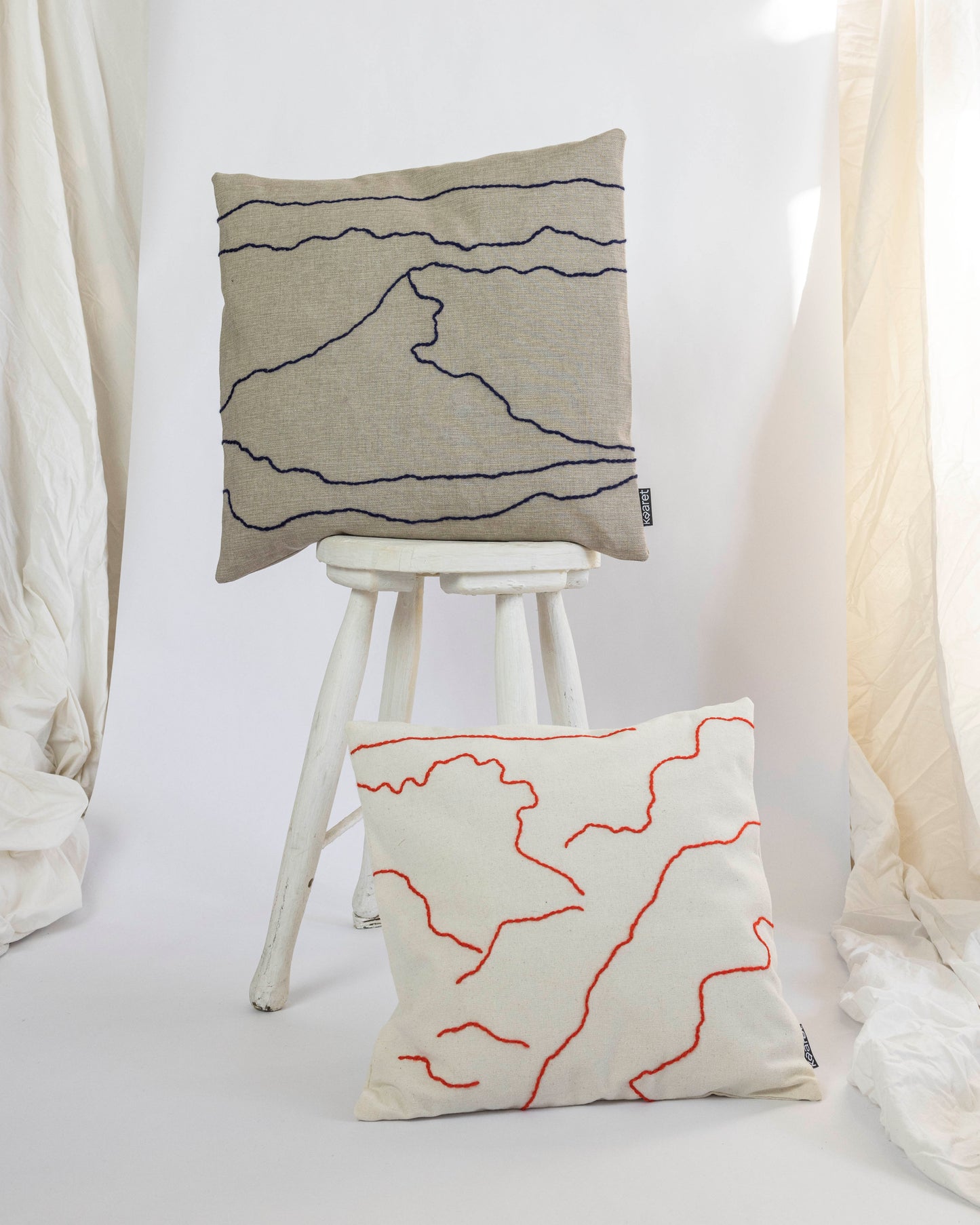 Morning – Hand-embroidered Pillowcase (more colors)